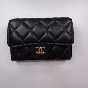 !!!!DUPE!!!!! Chanel Black Quilted Leather Wallet